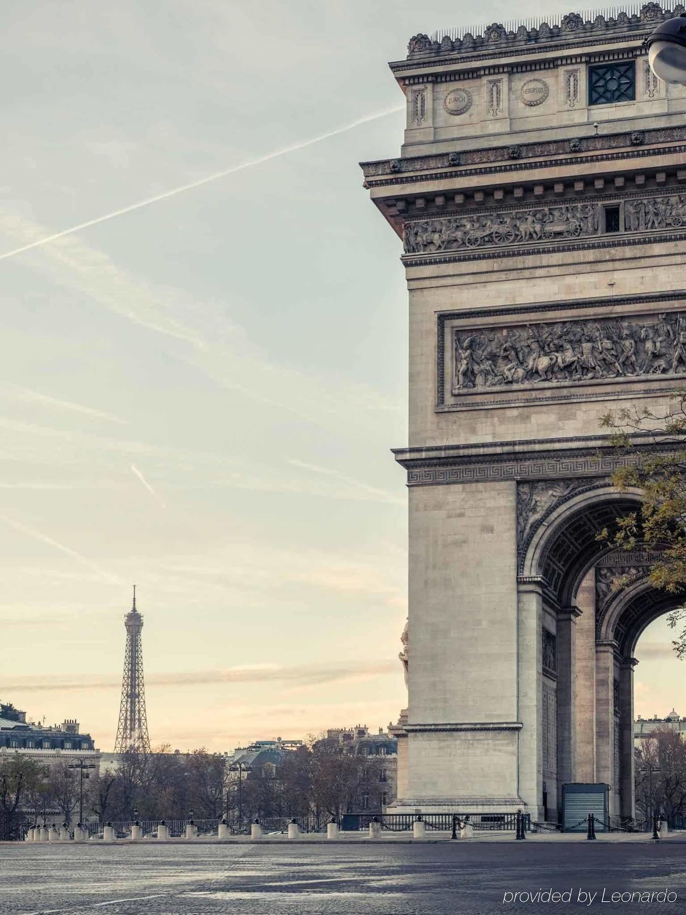 Mercure Paris Arc De Triomphe Wagram Екстер'єр фото